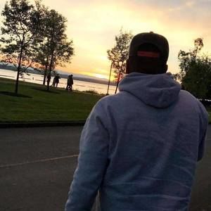 Meet your Posher, Roy